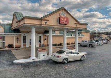 Econo Lodge Inn & Suites Ламбертон Экстерьер фото